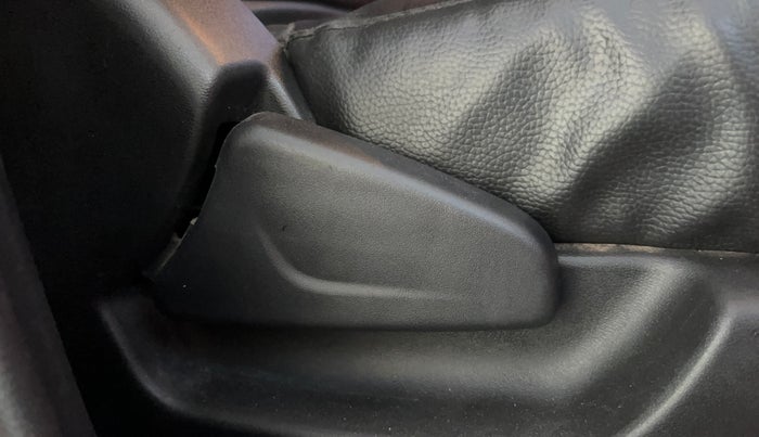 2018 Datsun Redi Go T (O), Petrol, Manual, 49,427 km, Driver Side Adjustment Panel