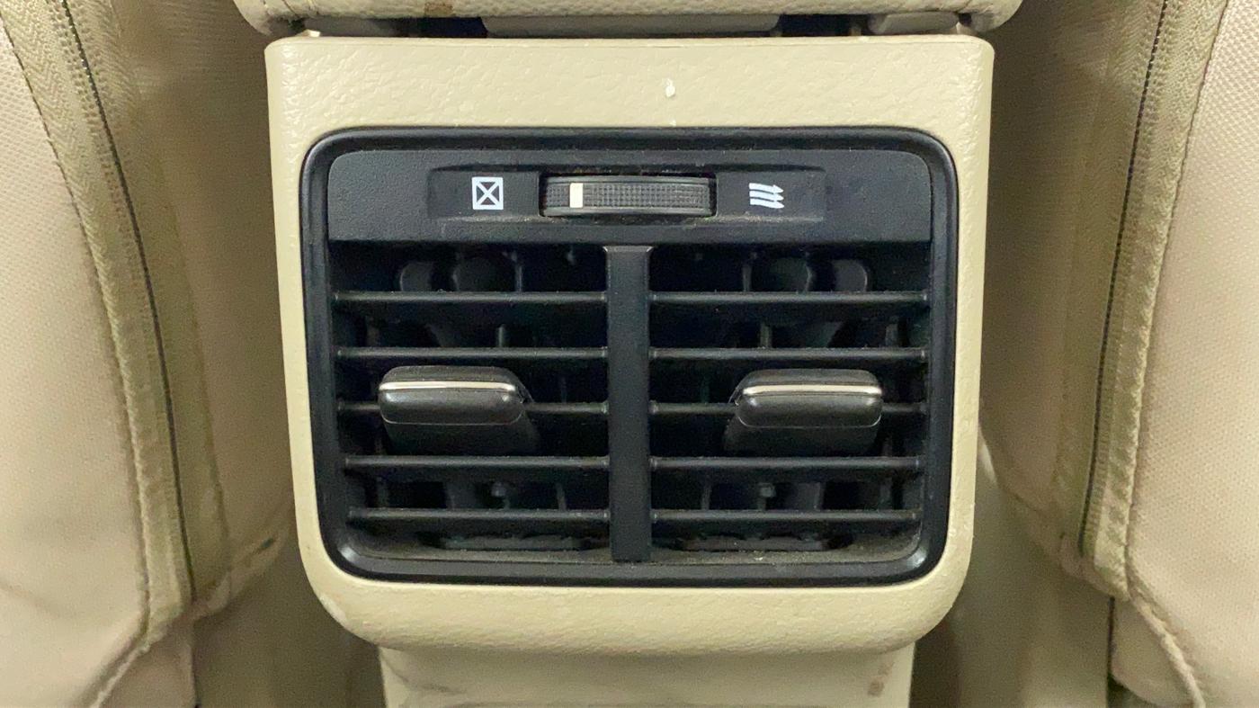 2018 Maruti Ciaz DELTA 1.4 VVT AMT, Petrol, Automatic, 27,737 km, Rear AC Vents