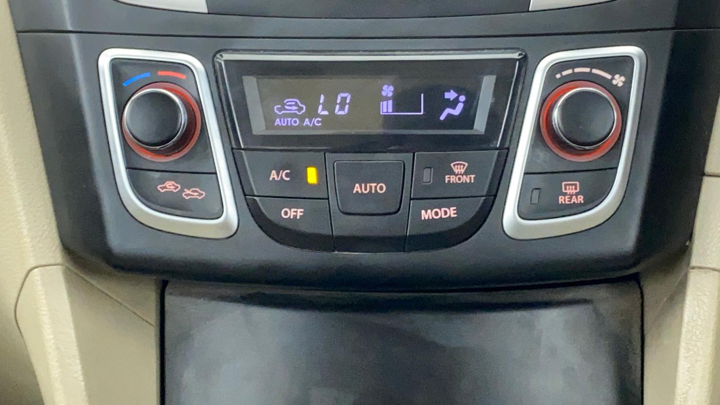 2018 Maruti Ciaz DELTA 1.4 VVT AMT, Petrol, Automatic, 27,737 km, Automatic Climate Control