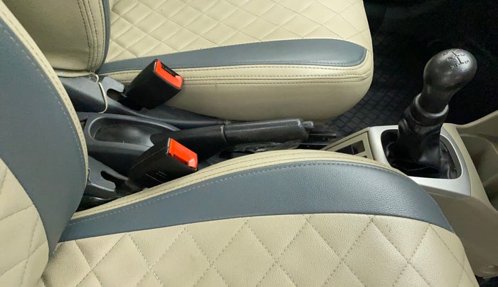 2015 Maruti Alto K10 VXI, Petrol, Manual, 83,776 km, Gear Lever