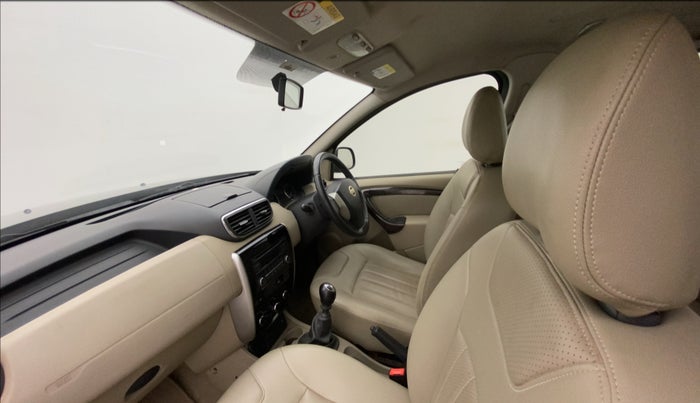 2014 Nissan Terrano XV D THP 110 PS, Diesel, Manual, 88,832 km, Right Side Front Door Cabin