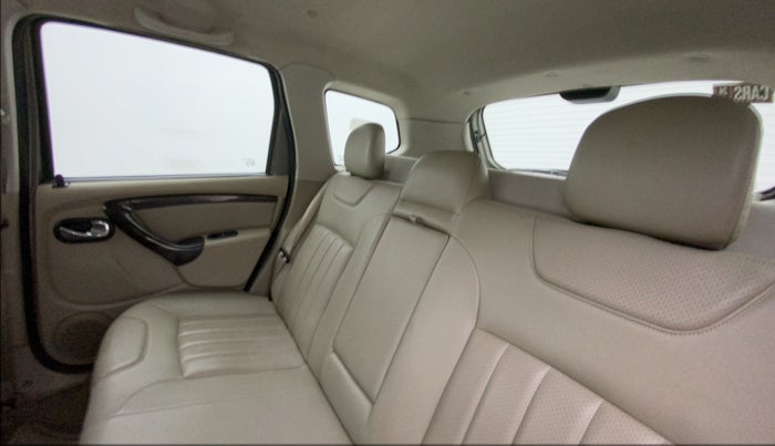 2014 Nissan Terrano XV D THP 110 PS, Diesel, Manual, 88,832 km, Right Side Rear Door Cabin