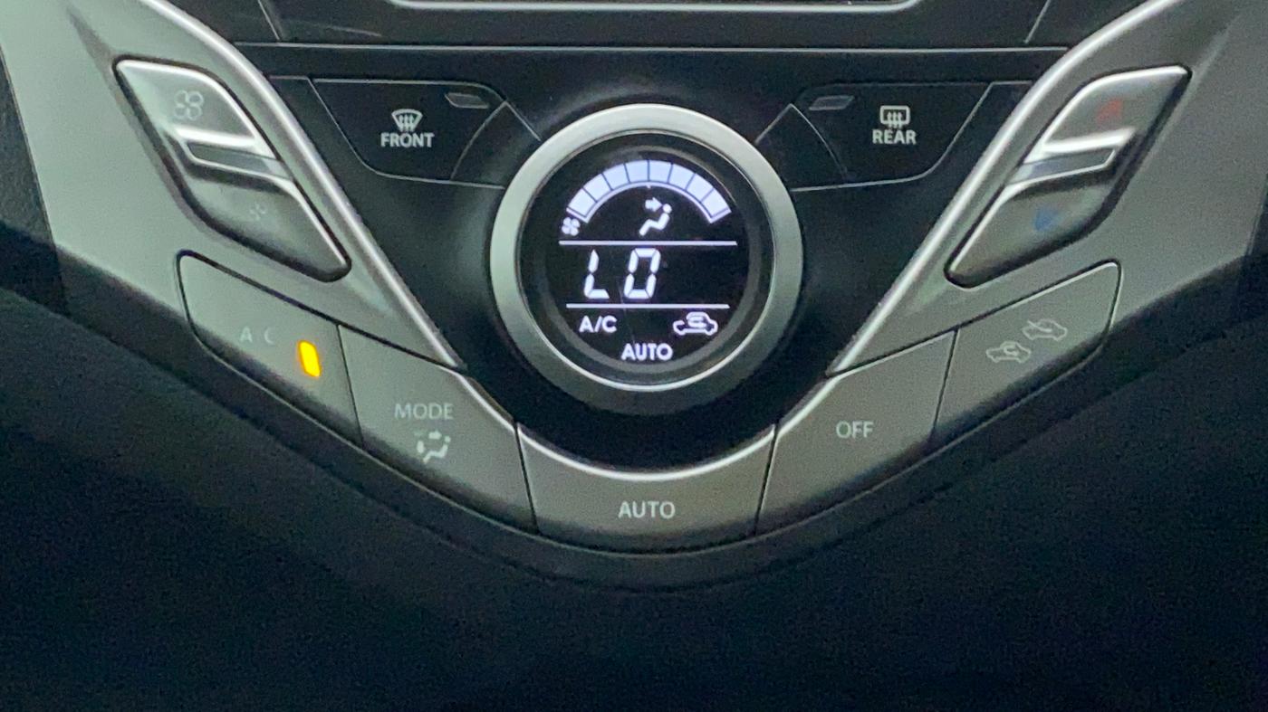 2019 Toyota Glanza V MT PETROL, Petrol, Manual, 18,485 km, Automatic Climate Control