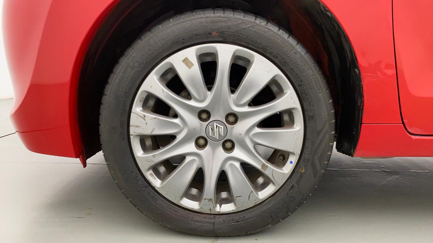 2017 Maruti Baleno ZETA PETROL 1.2, Petrol, Manual, 34,128 km, Left Front Wheel