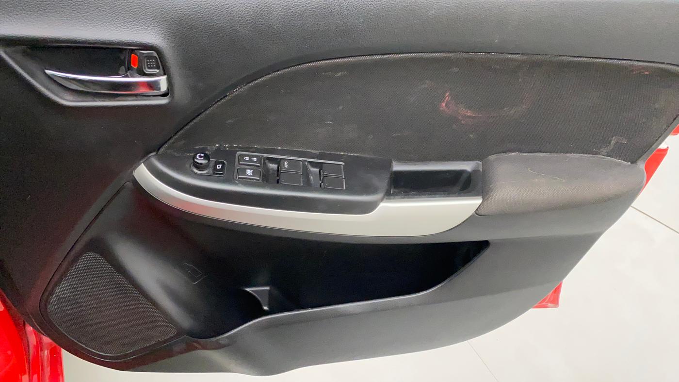 2017 Maruti Baleno ZETA PETROL 1.2, Petrol, Manual, 34,128 km, Driver Side Door Panels Control