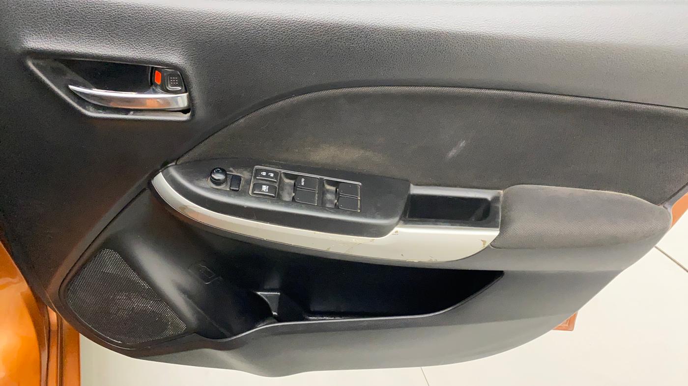 2017 Maruti Baleno DELTA PETROL 1.2, Petrol, Manual, 46,131 km, Driver Side Door Panels Control