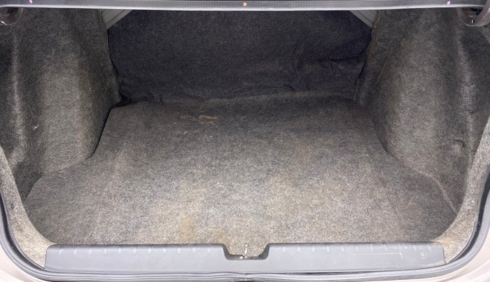 2015 Honda City V MT PETROL, Petrol, Manual, 86,562 km, Boot Inside