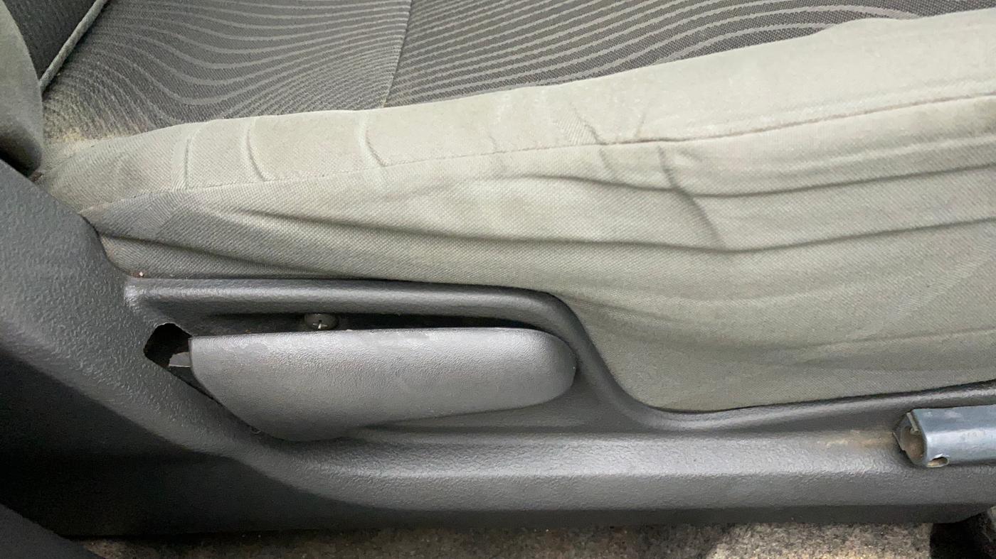 2010 Maruti A Star VXI, Petrol, Manual, 66,852 km, Driver Side Adjustment Panel