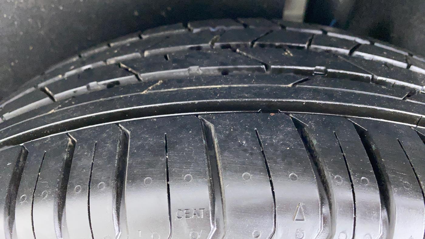 2018 Ford Ecosport 1.5TITANIUM TDCI, Diesel, Manual, 74,204 km, Left Rear Tyre Tread