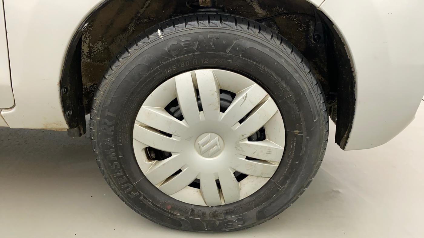 2021 Maruti Alto LXI CNG, CNG, Manual, 67,952 km, Right Front Wheel