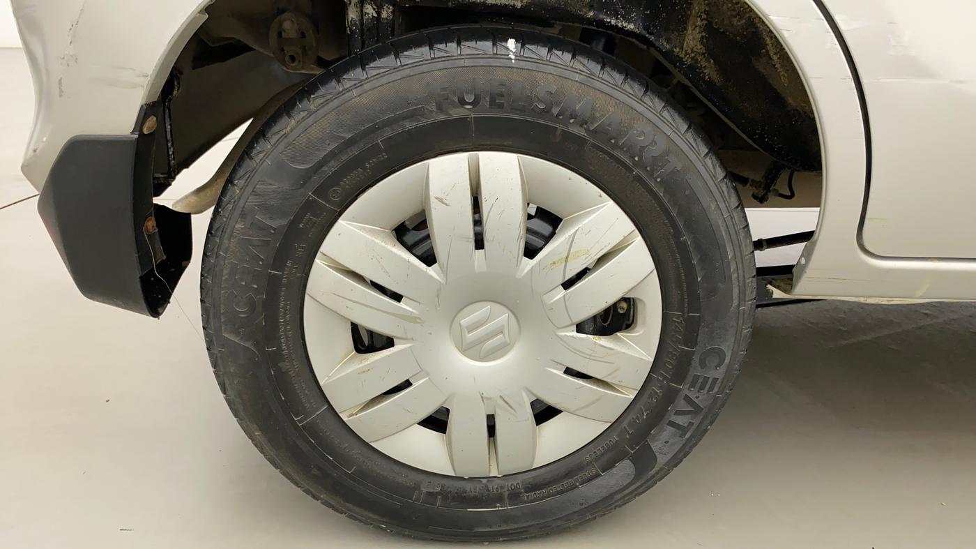 2021 Maruti Alto LXI CNG, CNG, Manual, 67,952 km, Right Rear Wheel