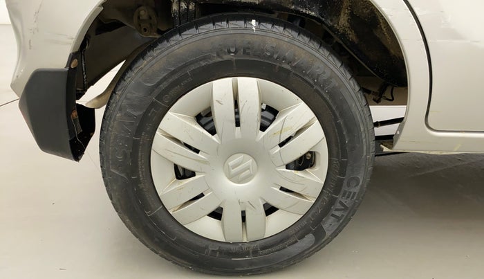2021 Maruti Alto LXI CNG, CNG, Manual, 67,952 km, Right Rear Wheel