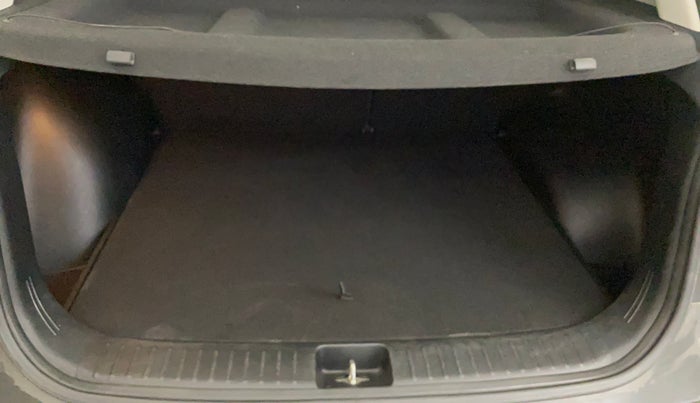 2021 Hyundai Creta SX 1.5 PETROL, Petrol, Manual, 52,476 km, Boot Inside