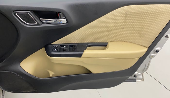 2017 Honda City 1.5L I-VTE V CVT, Petrol, Automatic, 53,884 km, Driver Side Door Panels Control