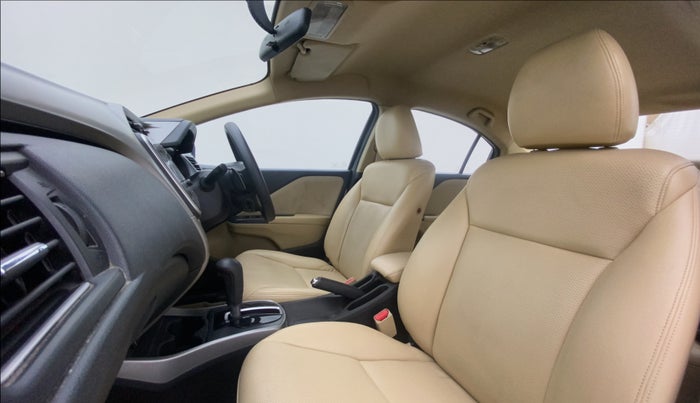 2017 Honda City 1.5L I-VTE V CVT, Petrol, Automatic, 53,884 km, Right Side Front Door Cabin