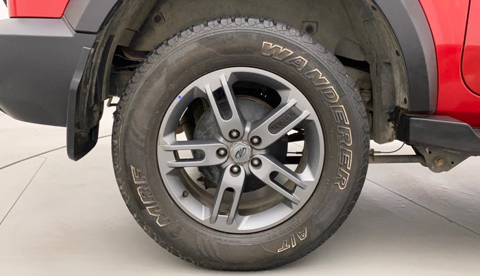 2021 Mahindra Thar LX PETROL HT 4WD AT, Petrol, Automatic, 32,506 km, Right Rear Wheel