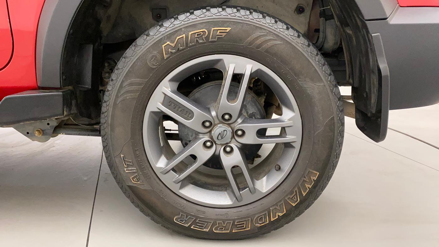 2021 Mahindra Thar LX PETROL HT 4WD AT, Petrol, Automatic, 32,506 km, Left Rear Wheel