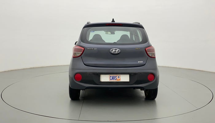 2017 Hyundai Grand i10 SPORTZ (O) 1.2 AT VTVT, Petrol, Automatic, 72,575 km, Back/Rear