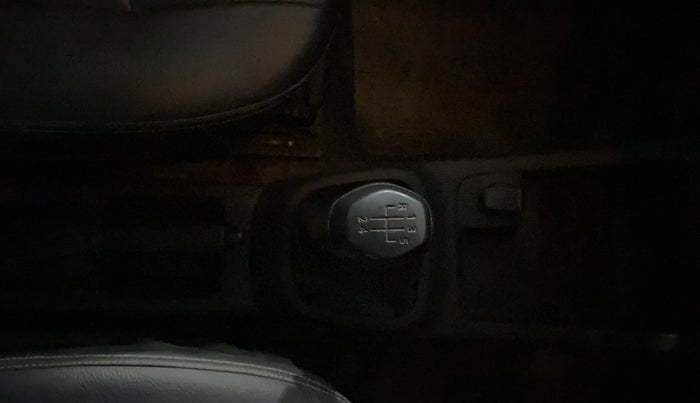 2018 Renault Kwid RXL, Petrol, Manual, 34,538 km, Gear Lever