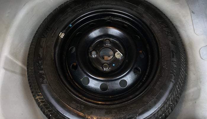 2016 Maruti Swift Dzire VXI (O), Petrol, Manual, 37,702 km, Spare Tyre