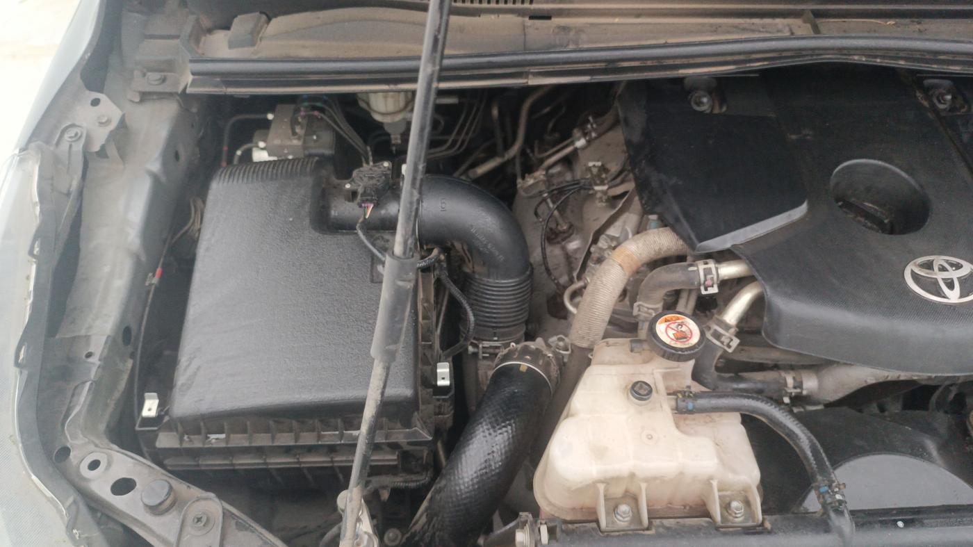 2021 Toyota Innova Crysta 2.4 ZX AT 7 STR, Diesel, Automatic, 44,410 km, Engine View - Right