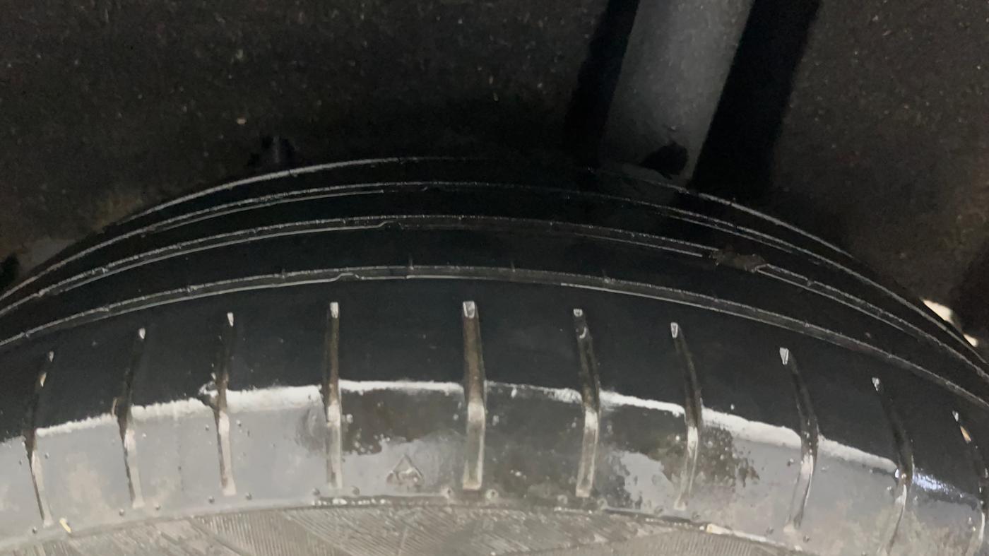 2019 Maruti Baleno DELTA PETROL 1.2, Petrol, Manual, 99,751 km, Left Rear Tyre Tread