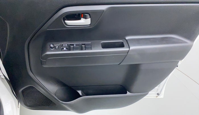 2021 Maruti New Wagon-R ZXI 1.2L AGS, Petrol, Automatic, 3,307 km, Driver Side Door Panels Control