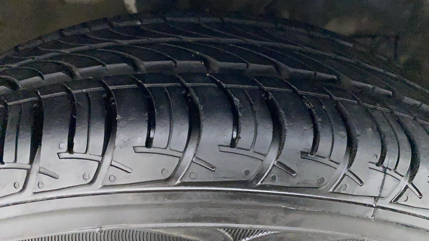 2021 Maruti New Wagon-R ZXI 1.2L AGS, Petrol, Automatic, 3,307 km, Right Rear Tyre Tread
