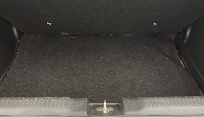 2020 Maruti Swift VXI, Petrol, Manual, 28,532 km, Boot Inside
