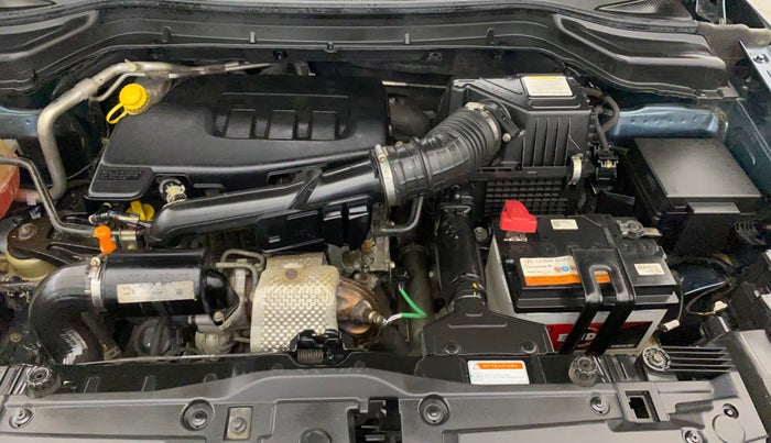 2021 Mahindra XUV300 W8 (O) 1.2 PETROL, Petrol, Manual, 33,153 km, Engine View - Left