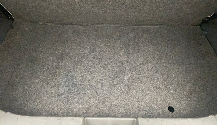 2015 Maruti Alto K10 VXI, Petrol, Manual, 29,310 km, Boot Inside