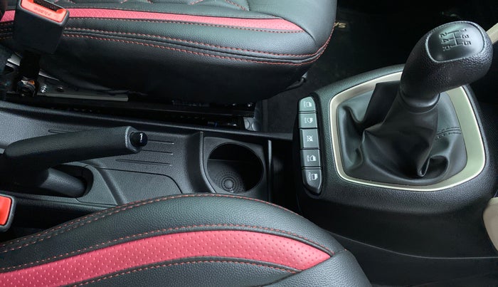 2019 Hyundai NEW SANTRO 1.1 MAGNA MT, Petrol, Manual, 7,048 km, Gear Lever