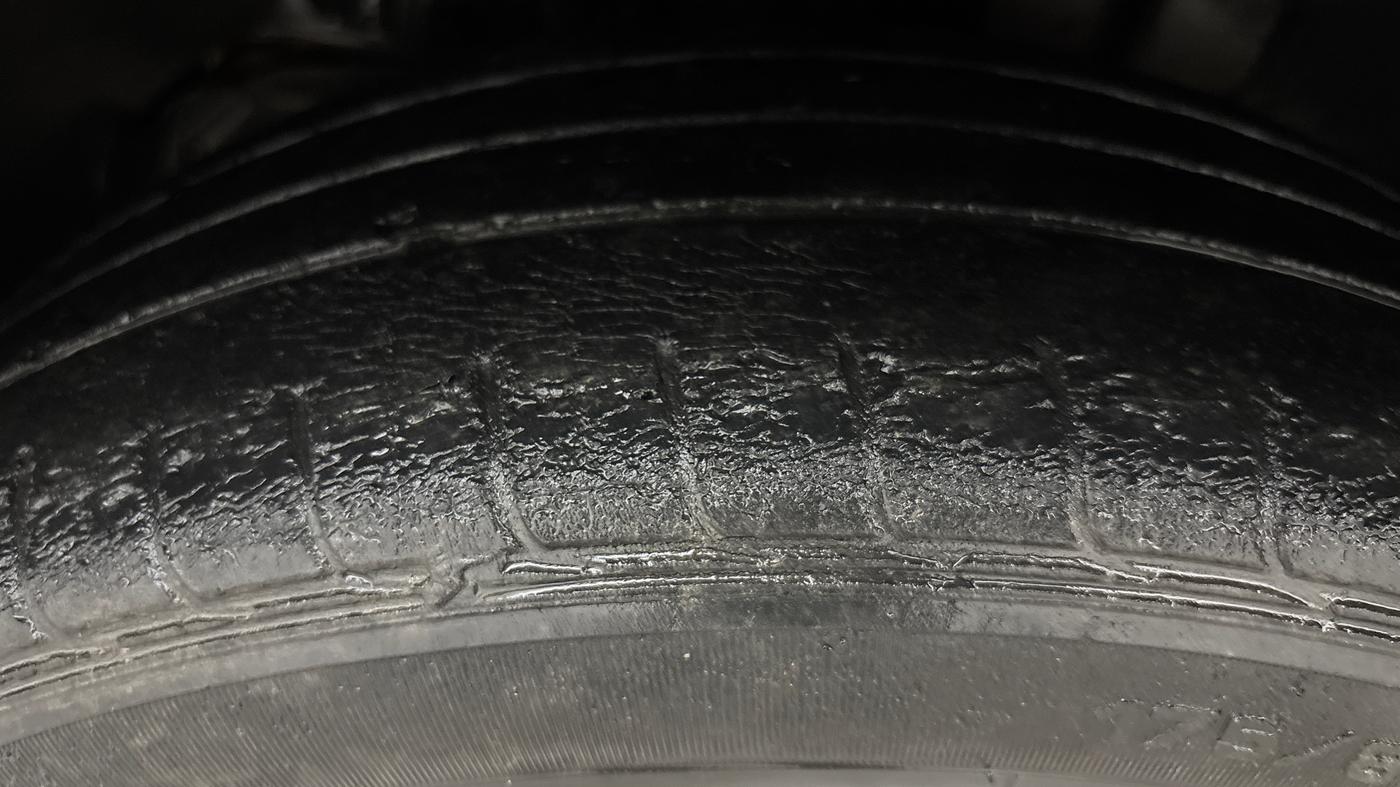 2021 Tata TIGOR XZA PLUS PETROL, Petrol, Automatic, 39,947 km, Left Front Tyre Tread