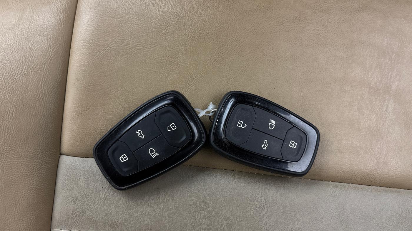 2021 Tata TIGOR XZA PLUS PETROL, Petrol, Automatic, 39,947 km, Key Close Up