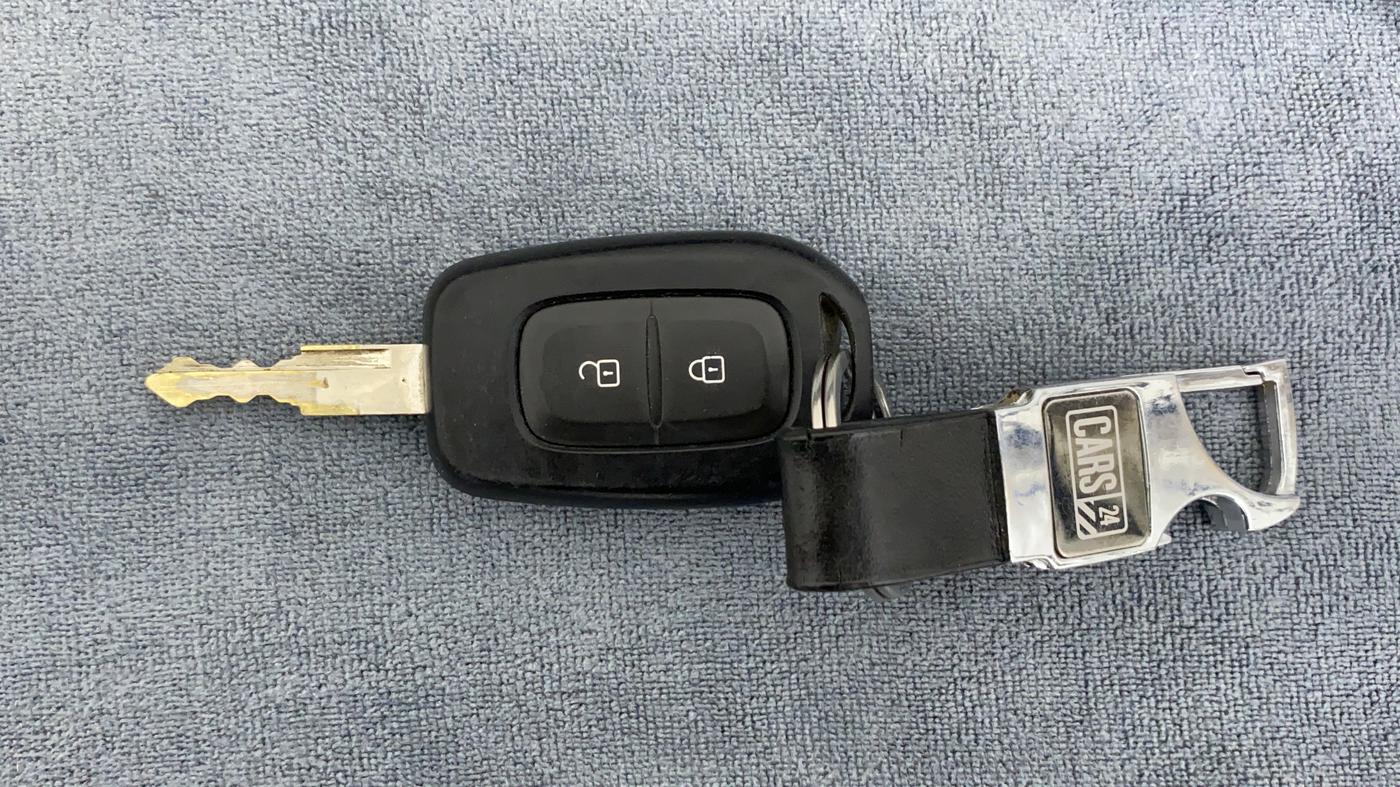 2019 Renault Kwid RXL, Petrol, Manual, 35,994 km, Key Close Up