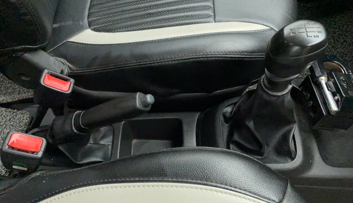 2019 Renault Kwid RXL, Petrol, Manual, 35,994 km, Gear Lever