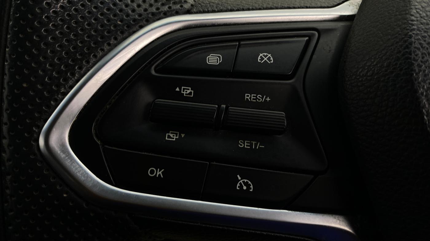 2019 MG HECTOR SHARP 2.0 DIESEL, Diesel, Manual, 1,22,590 km, Adaptive Cruise Control