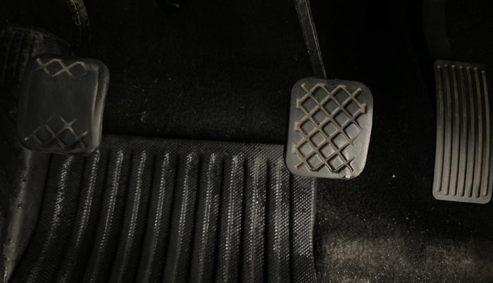 2019 MG HECTOR SHARP 2.0 DIESEL, Diesel, Manual, 1,22,590 km, Pedals