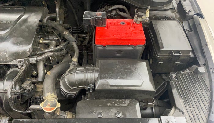 2017 Hyundai Verna 1.6 VTVT SX, Petrol, Manual, 79,333 km, Engine View - Left