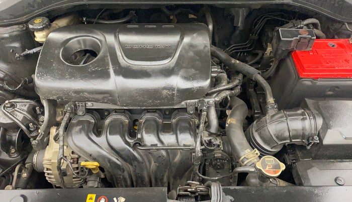 2017 Hyundai Verna 1.6 VTVT SX, Petrol, Manual, 79,333 km, Engine View