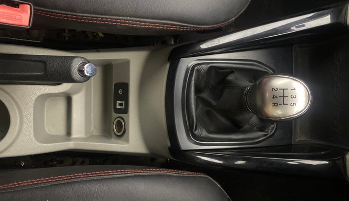 2014 Ford Ecosport TITANIUM 1.0L ECOBOOST, Petrol, Manual, 90,393 km, Gear Lever