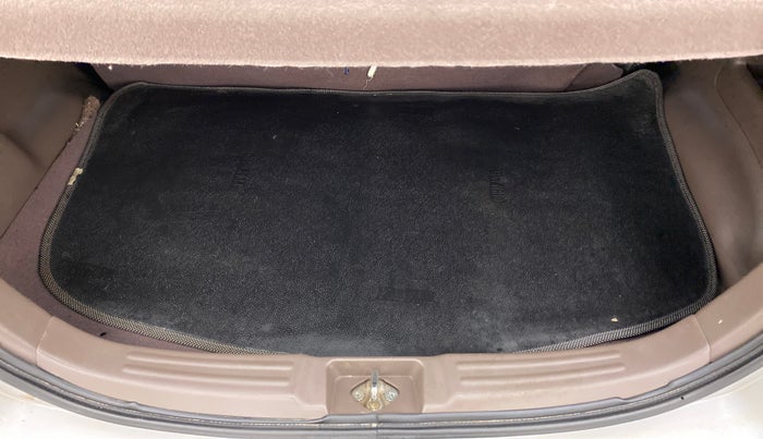 2010 Maruti Zen Estilo VXI, Petrol, Manual, 12,570 km, Boot Inside