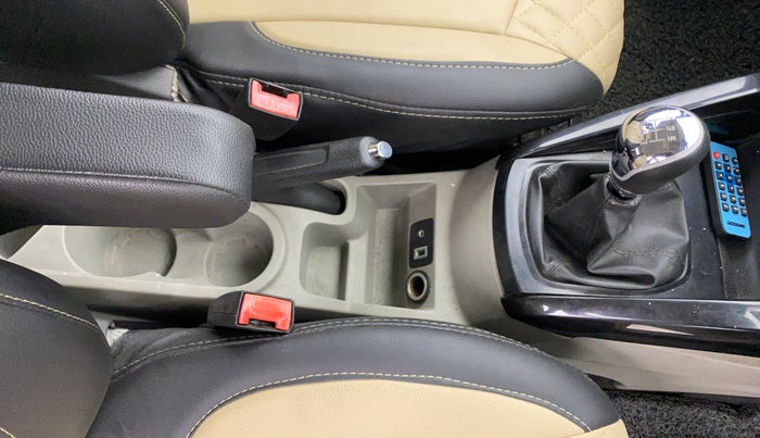 2013 Ford Ecosport TITANIUM 1.5L PETROL, Petrol, Manual, 83,444 km, Gear Lever