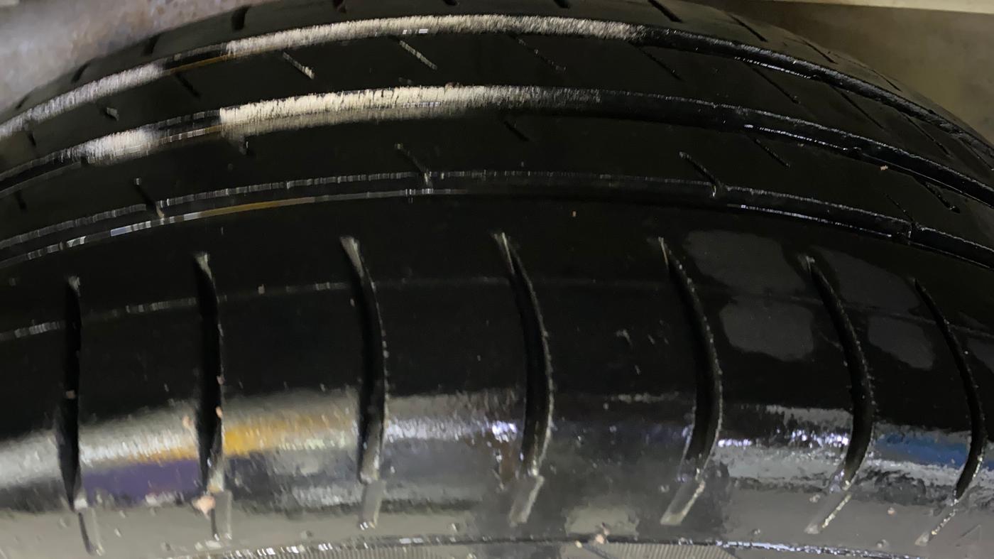 2013 Mahindra Quanto C4, Diesel, Manual, 97,159 km, Right Rear Tyre Tread