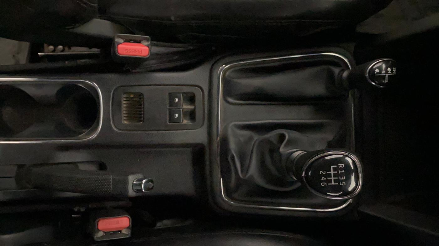 2021 Mahindra Thar LX D 4*4 MT HT, Diesel, Manual, 75,780 km, Gear Lever