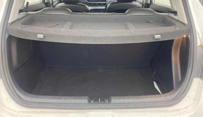 2021 Hyundai NEW I20 Asta 1.0 GDI Turbo IMT, Petrol, Manual, 33,012 km, Boot Inside