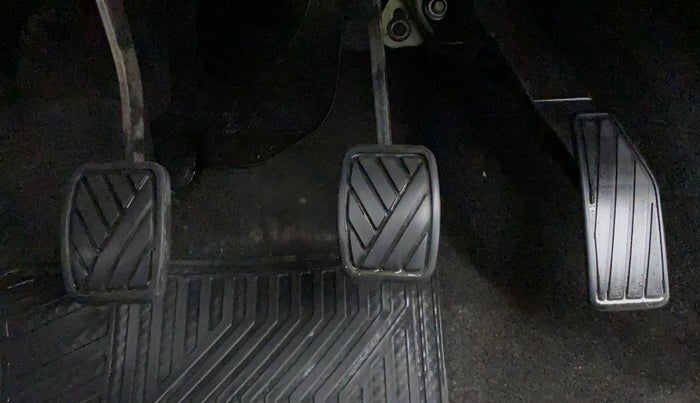 2021 Maruti S PRESSO VXI CNG, CNG, Manual, 45,975 km, Pedals