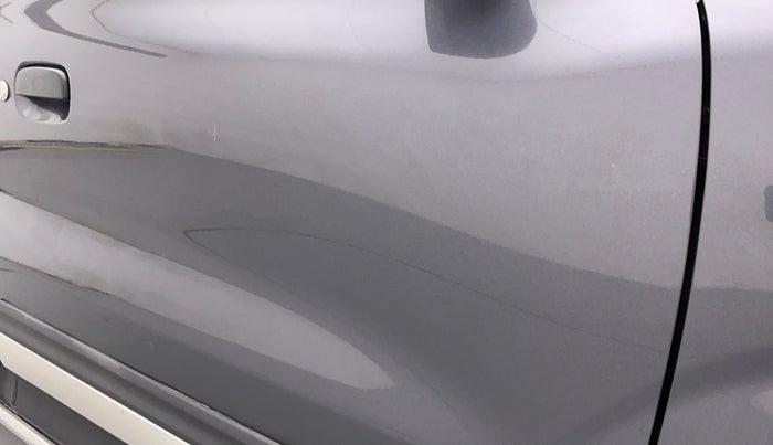 2021 Maruti S PRESSO VXI CNG, CNG, Manual, 45,975 km, Driver-side door - Slightly dented