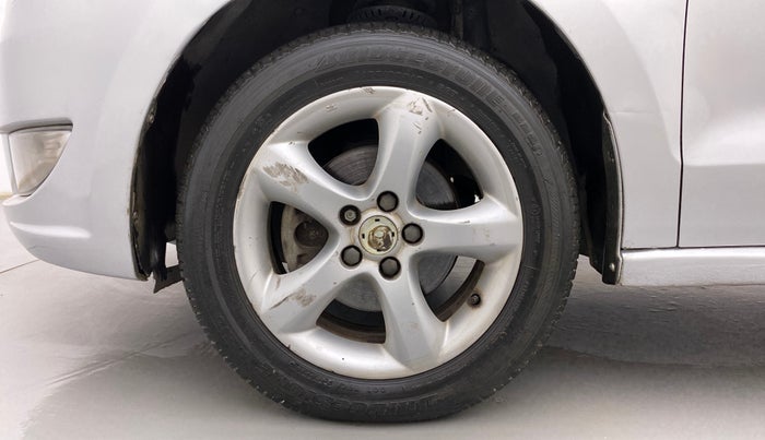 2013 Skoda Rapid ELEGANCE 1.6 MPI AT, Petrol, Automatic, 65,120 km, Left Front Wheel