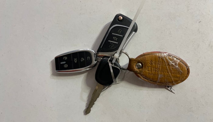 2025 Maruti New Wagon-R LXI 1.0, Petrol, Manual, 7,538 km, Key Close Up